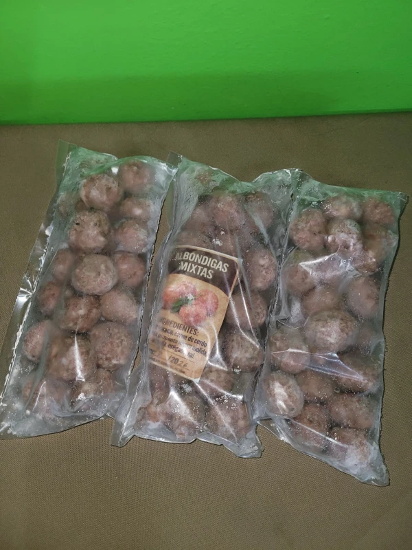 Albóndigas de Cerdo y Pollo's foto | Mi Tiendita en Casa |  BizneCubano