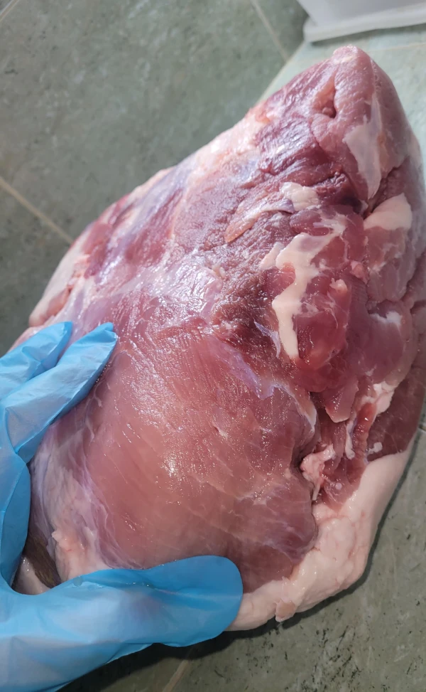 Pierna de Cerdo deshuesada's foto | Mi Tiendita en Casa |  BizneCubano